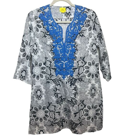 Roller Rabbit Tunic with Blue Embroidery Sz. S - Picture 1 of 5